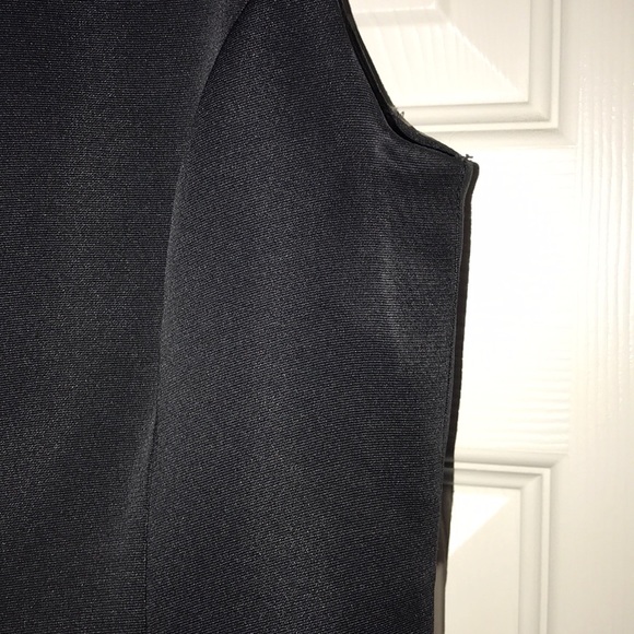 Halston dress - Picture 4 of 4